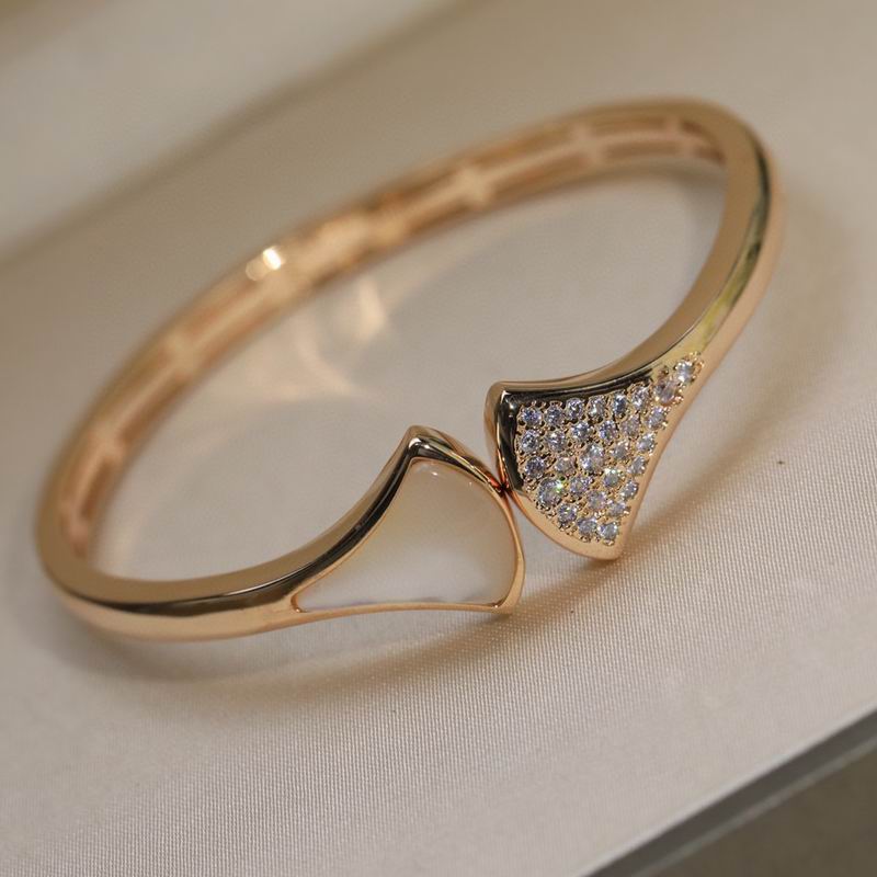 Bvlgari bracelet 06yxh05